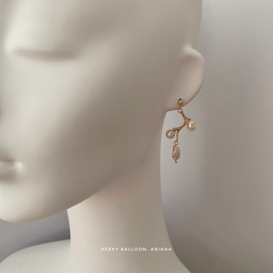 Ariana earrings