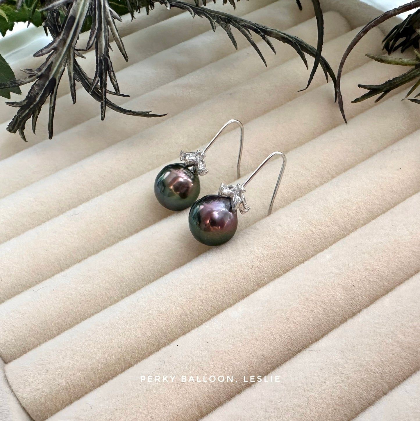 Leslie earrings