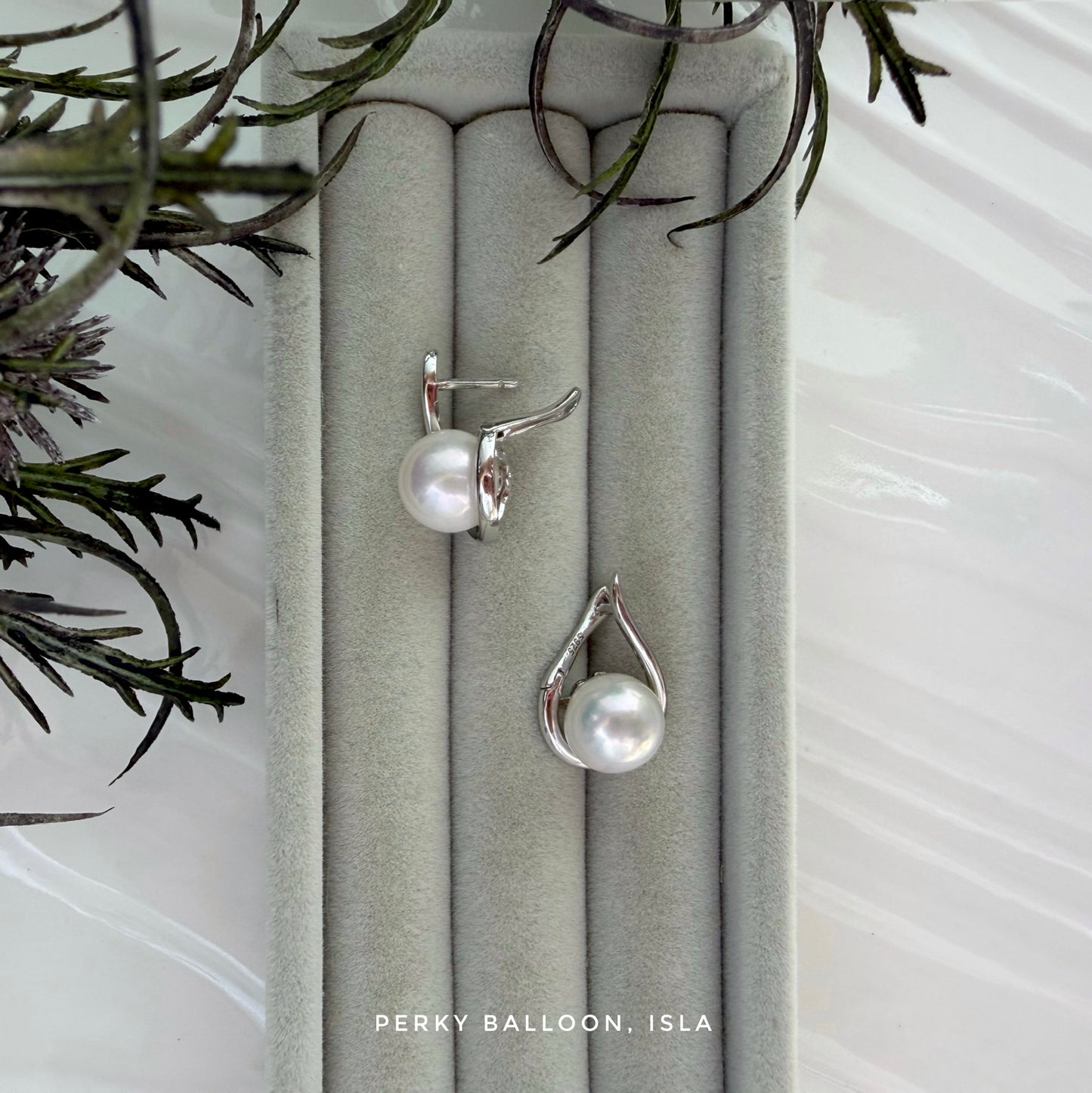 Isla earrings