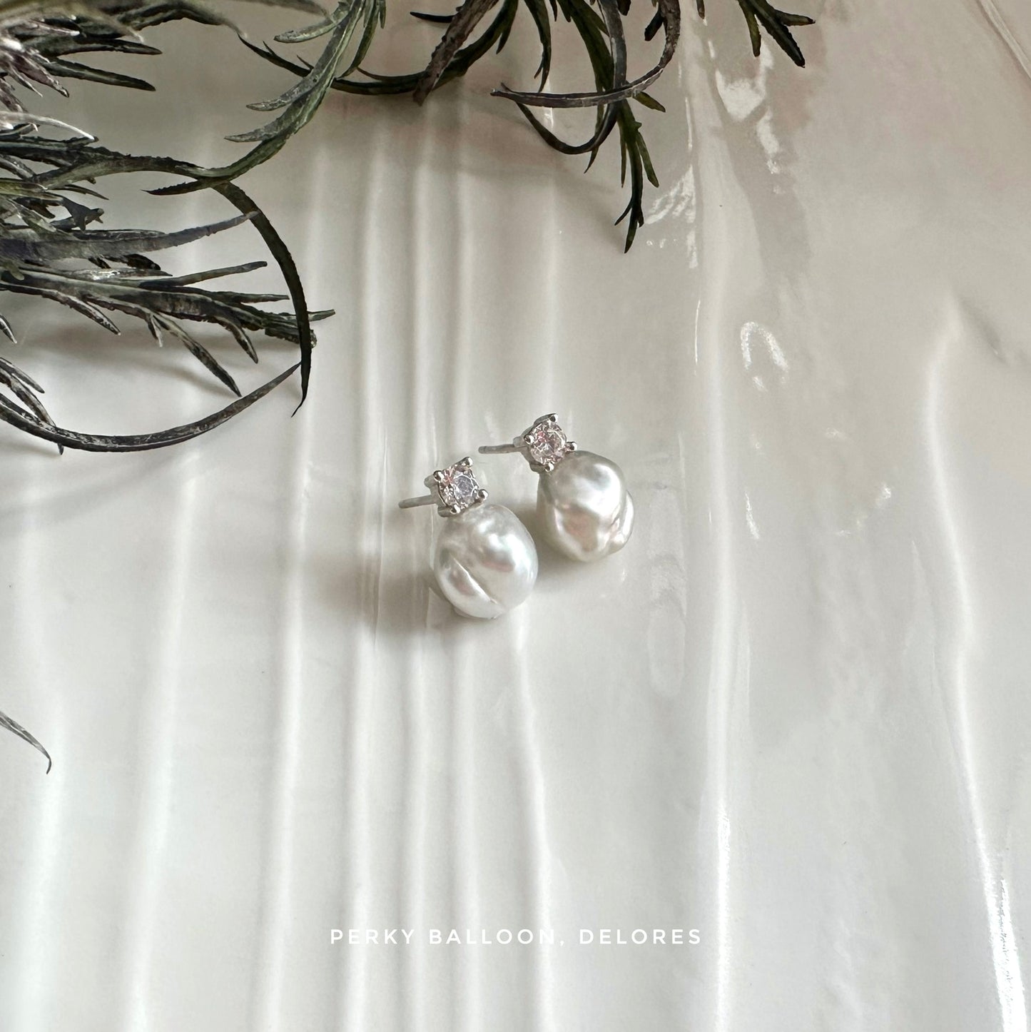 Delores earrings