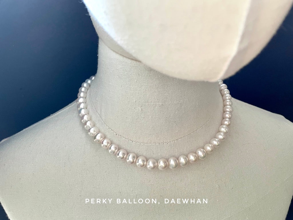 Daewhan necklace