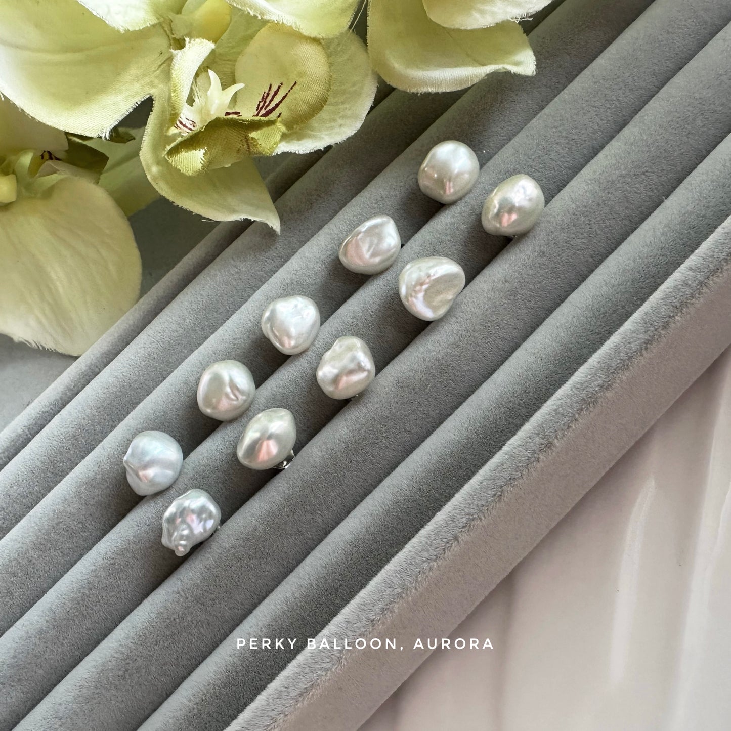 Aurora earrings