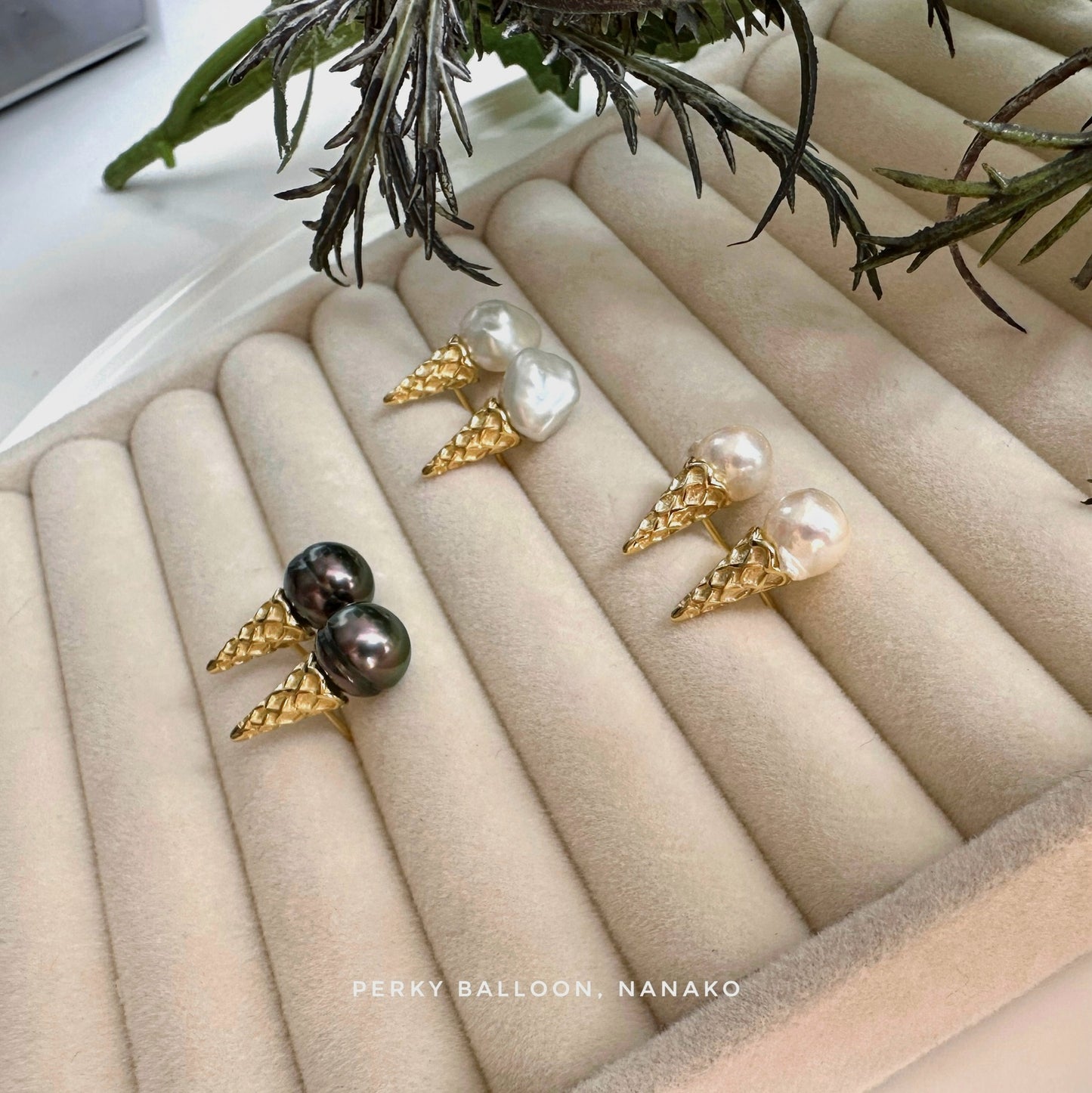 Nanako earrings