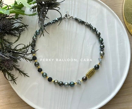 Cara necklace