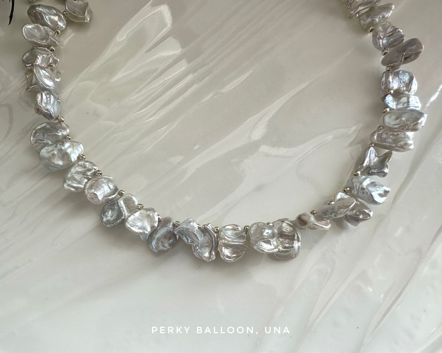 Una necklace