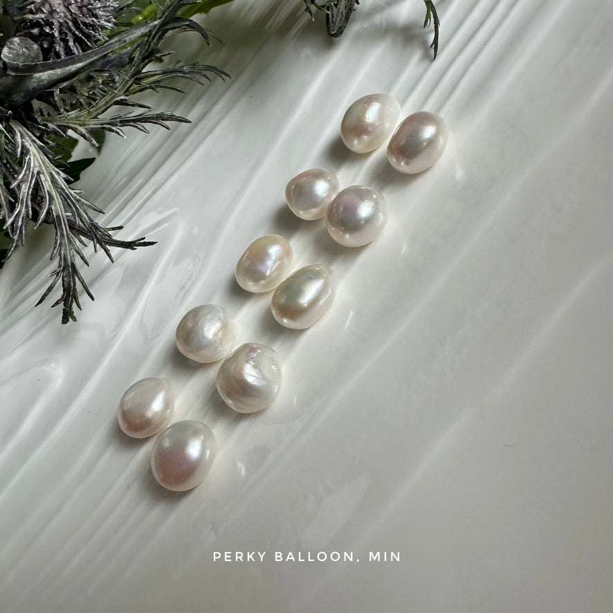 Min earrings