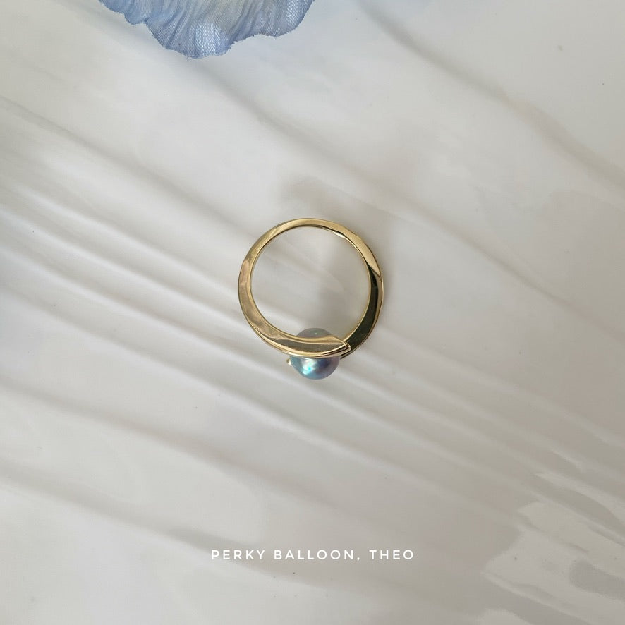 Theo ring