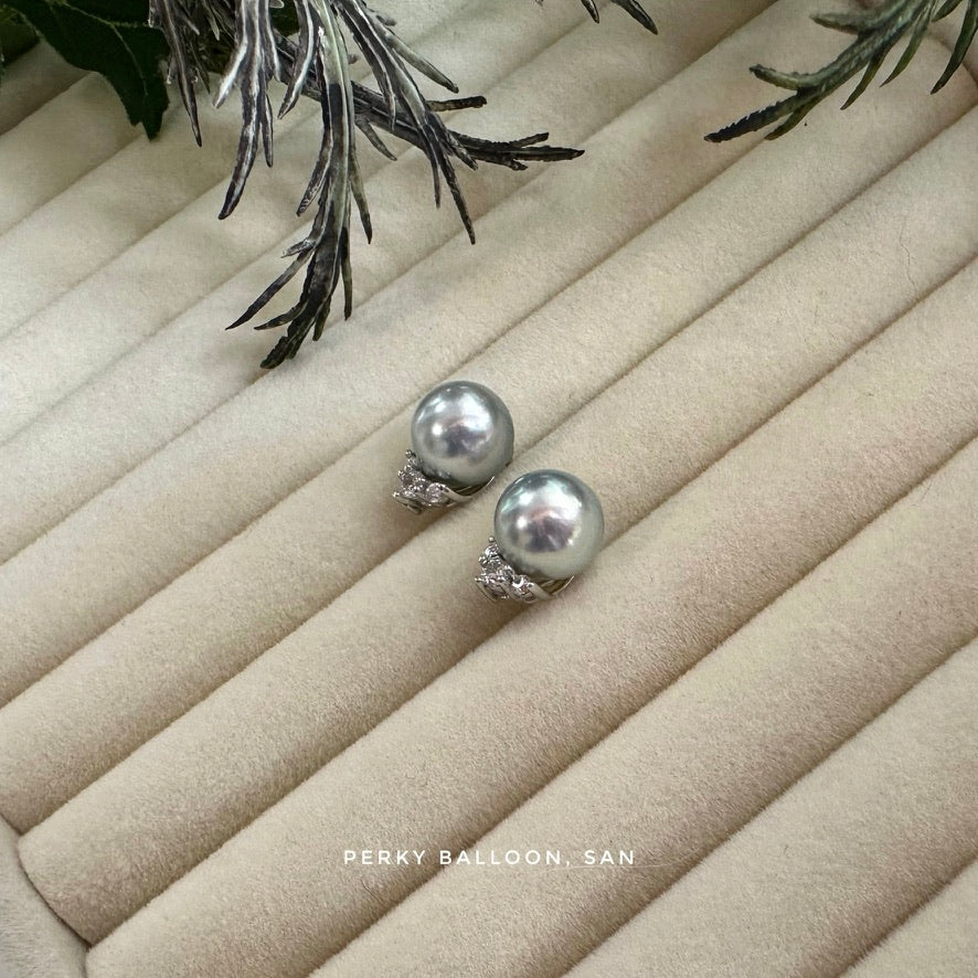 San earrings