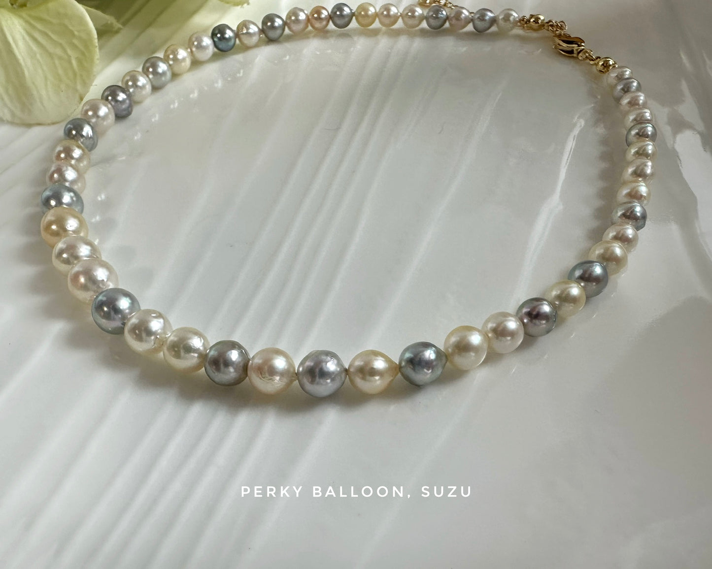 Suzu necklace