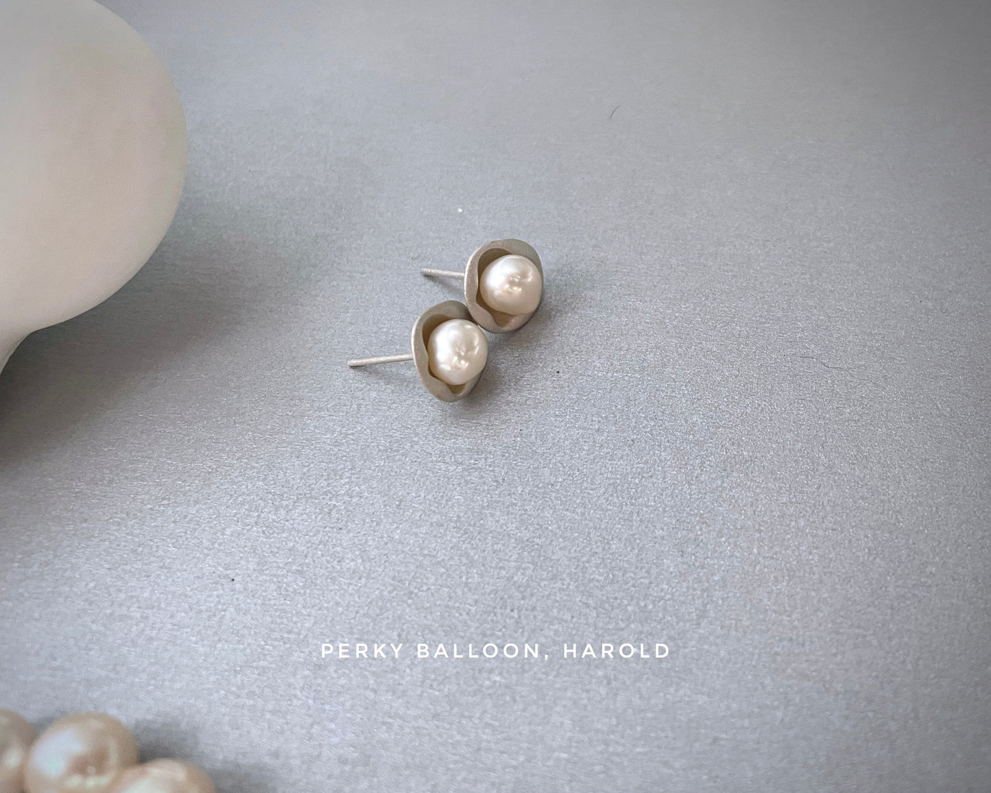 Harold earrings
