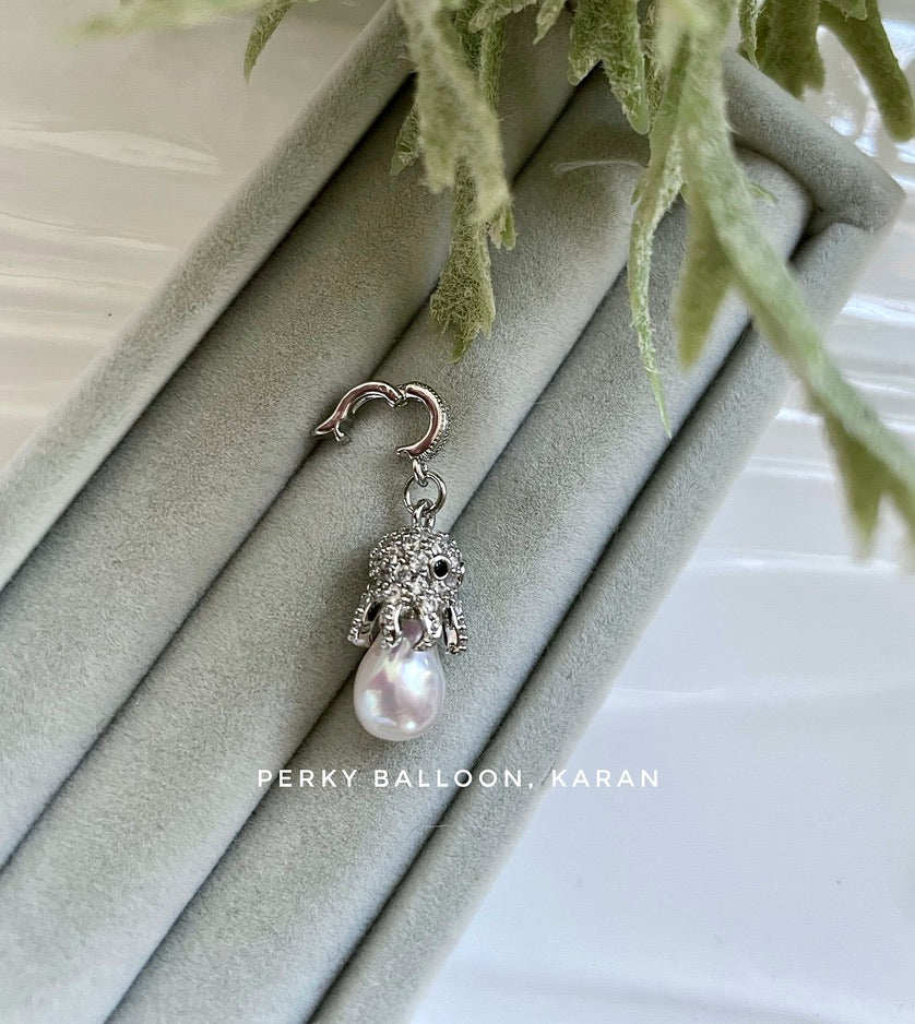 Karan pendant