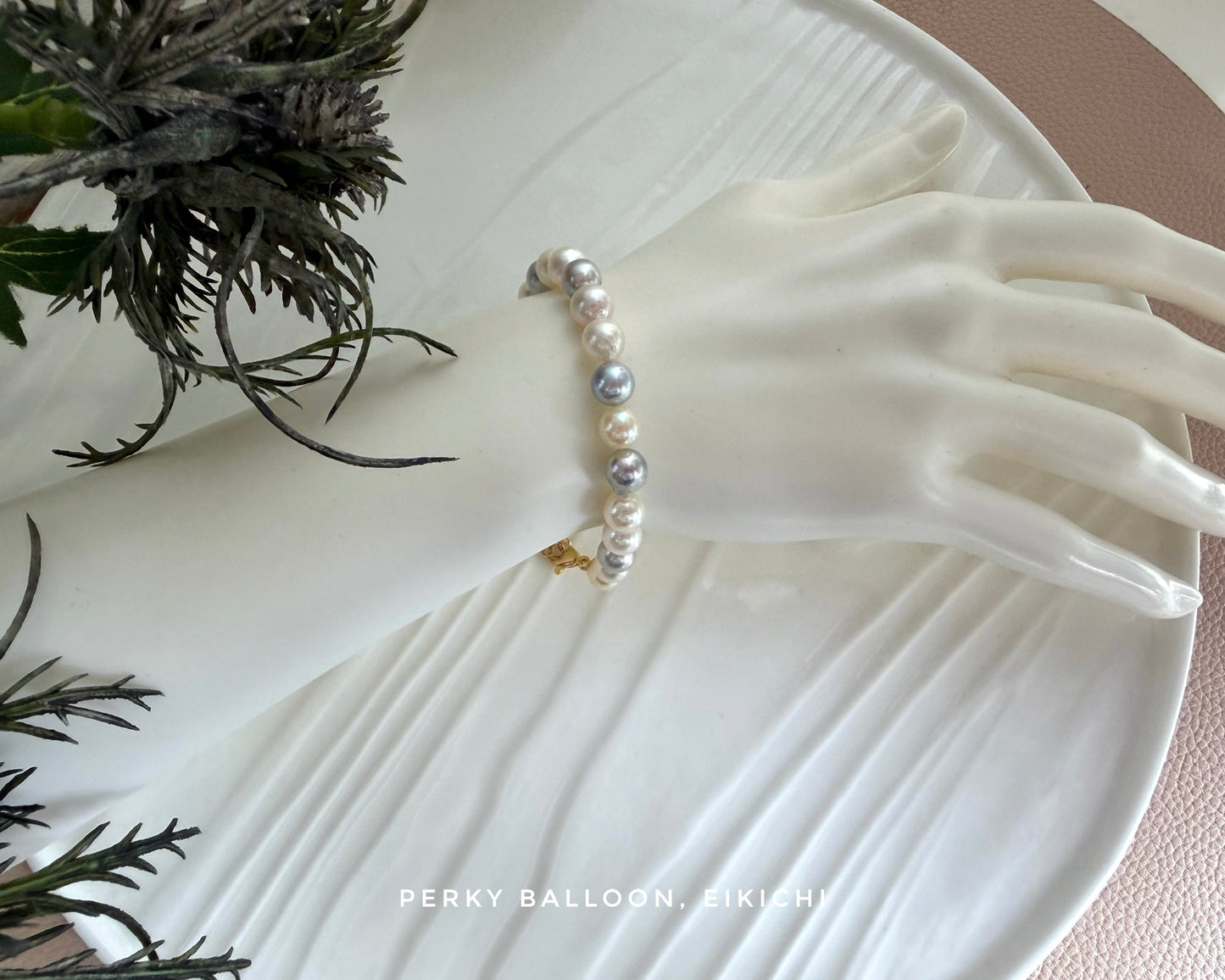 Eikichi necklace bracelet