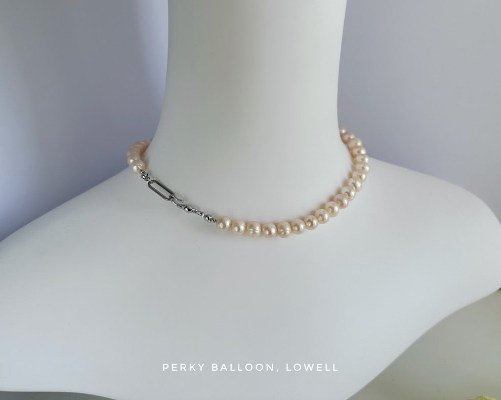 Lowell necklace