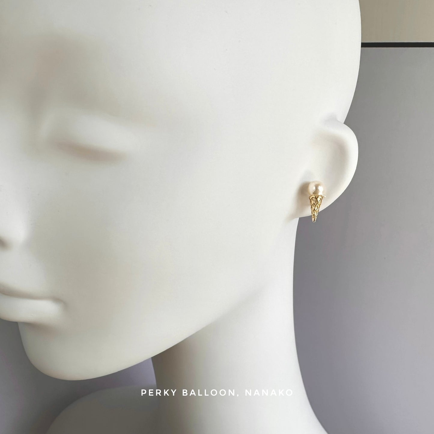 Nanako earrings