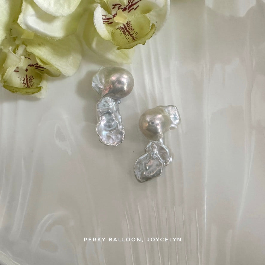Joycelyn earrings