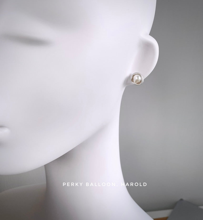 Harold earrings