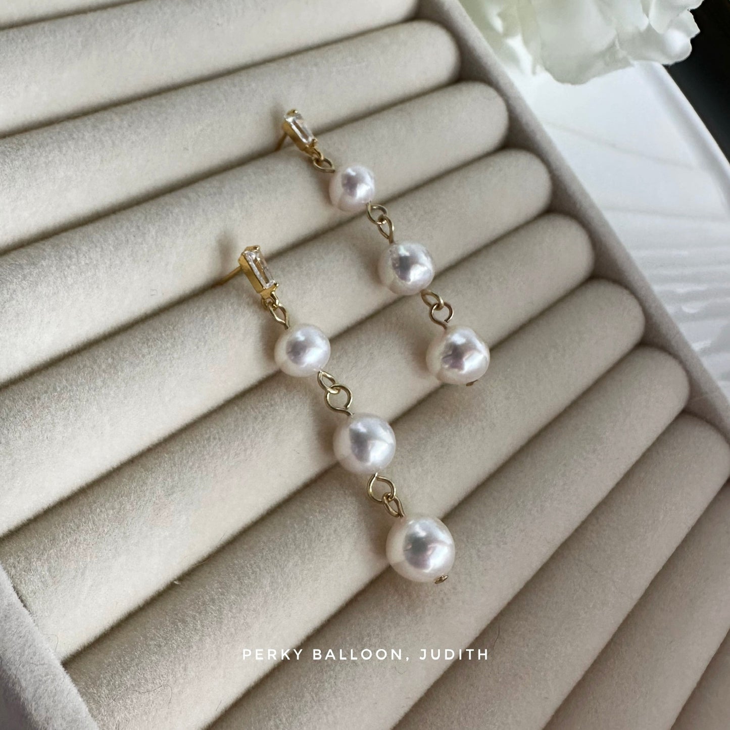 Judith earrings