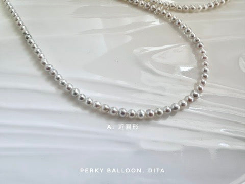 Dita necklace