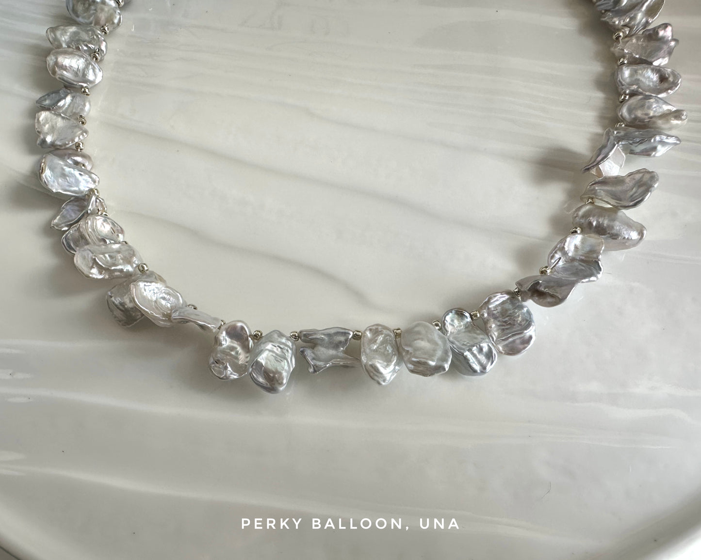 Una necklace
