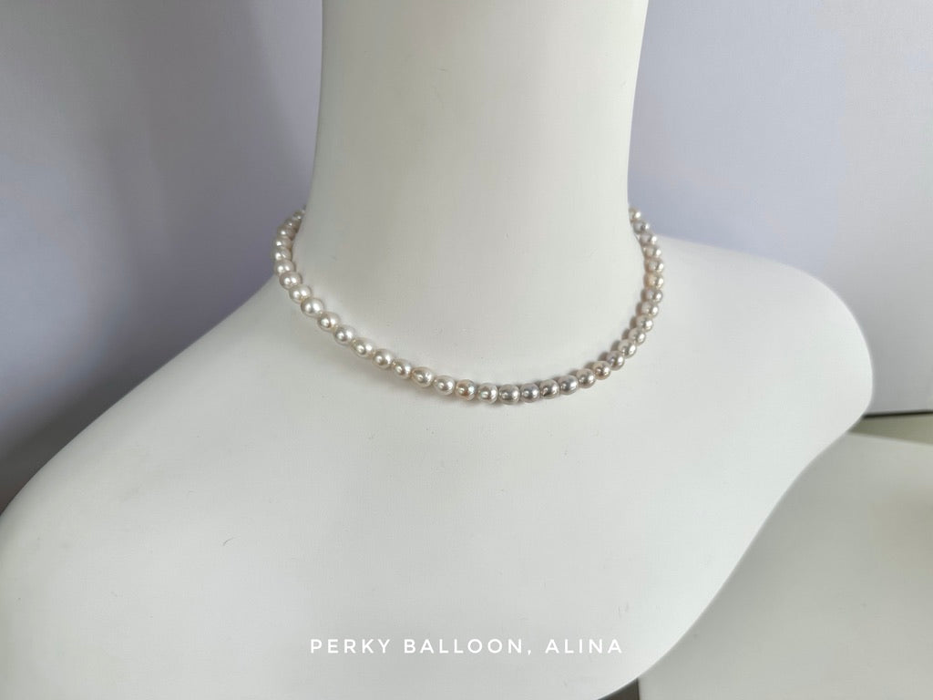 Alina necklace