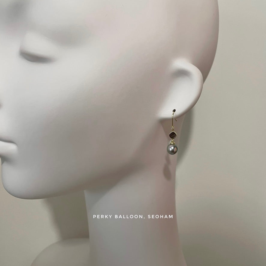 Seoham earrings
