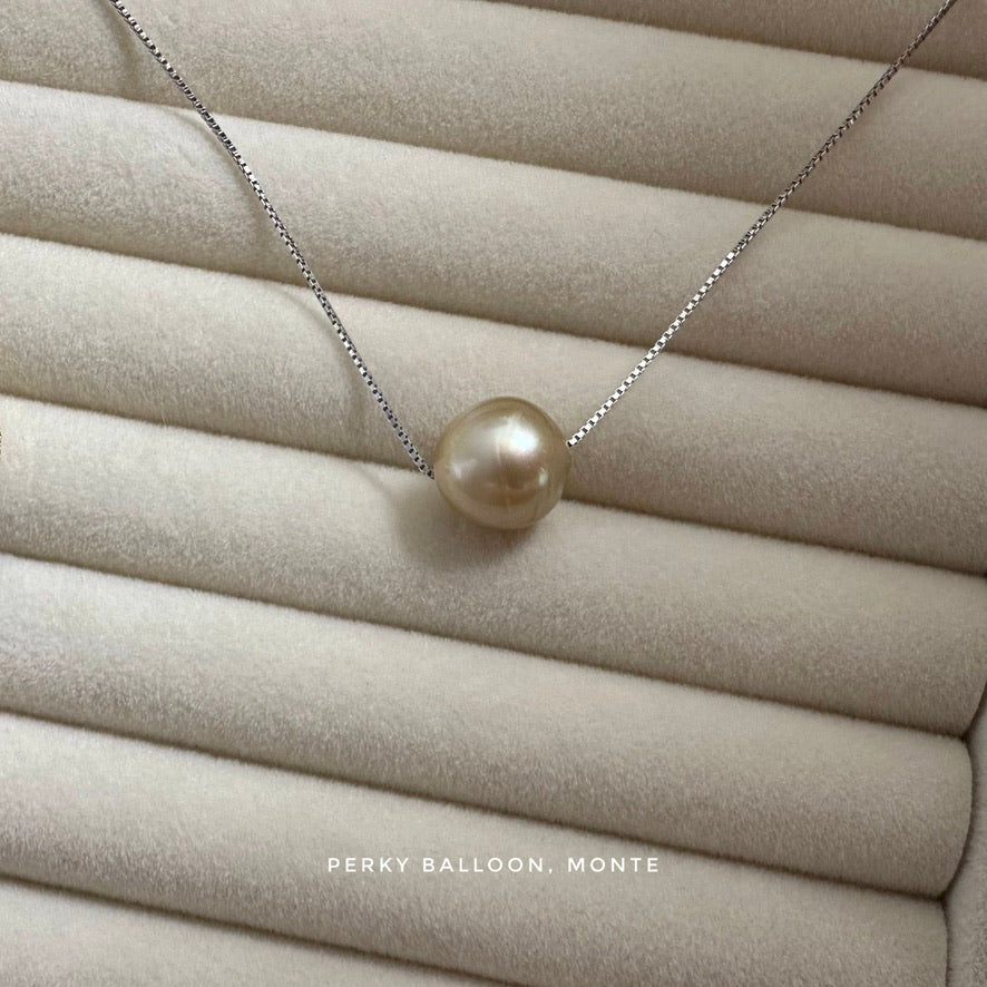 Monte necklace