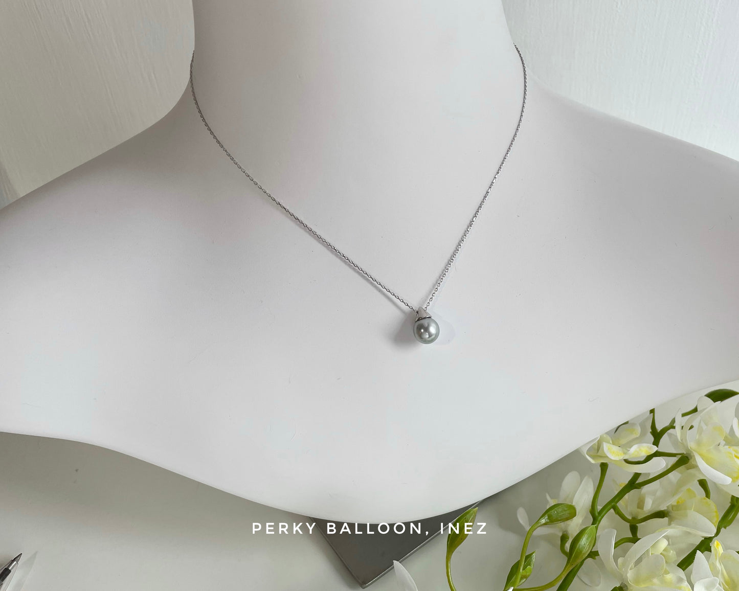 Inez necklace