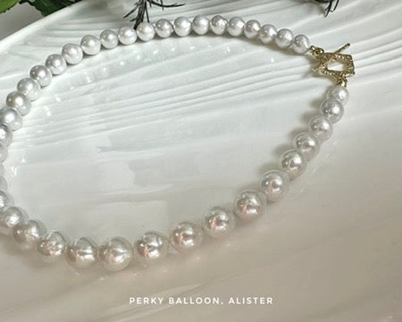 Alister necklace