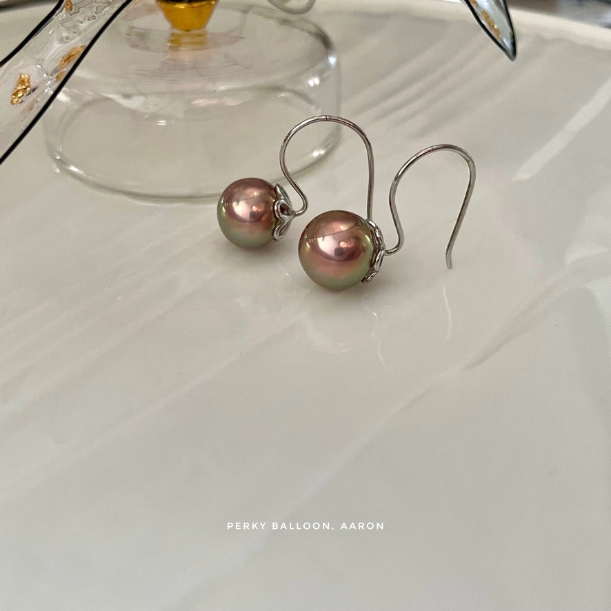 Aaron earrings