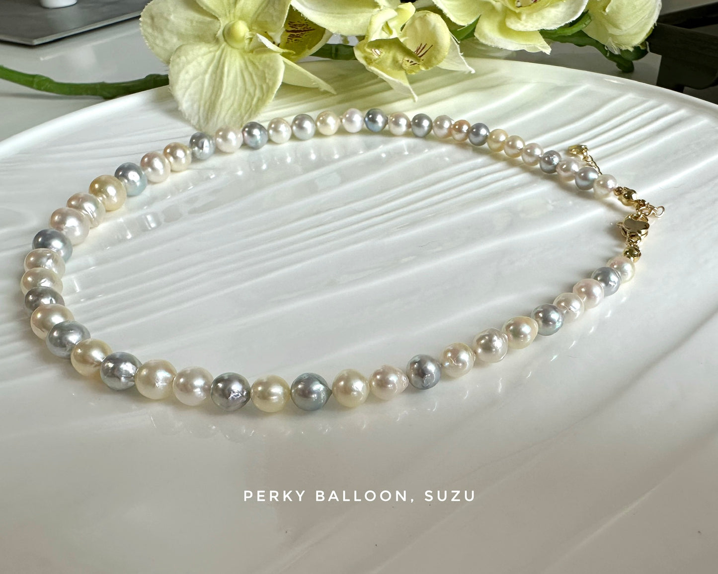 Suzu necklace