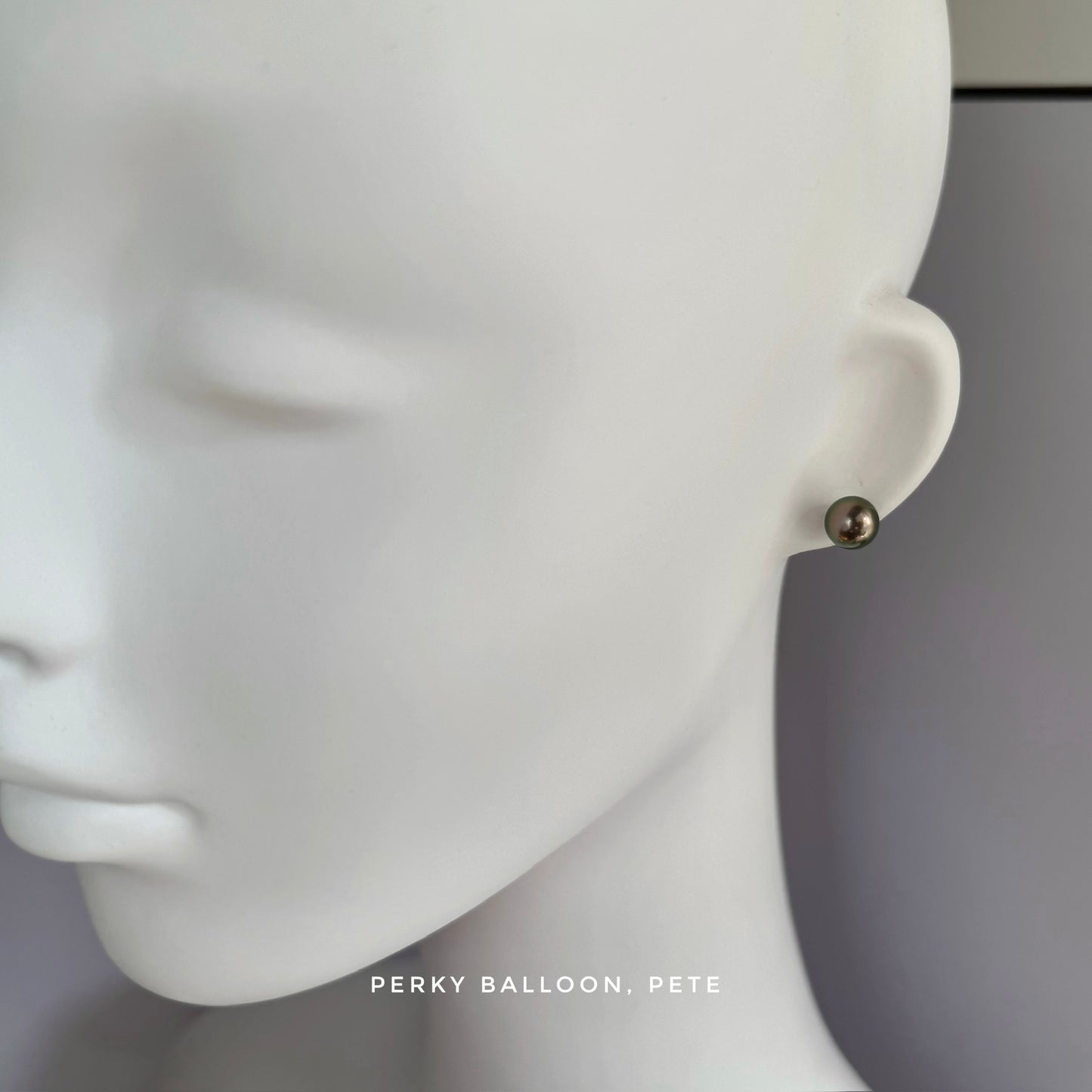 Pete earrings
