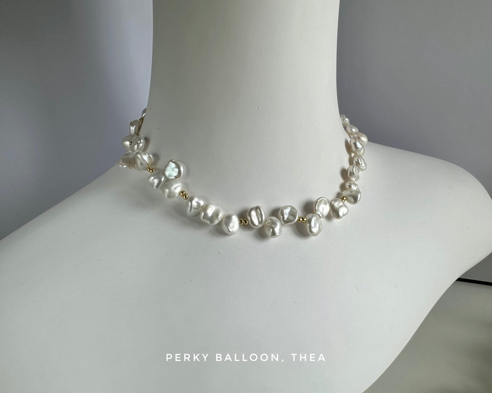 Thea necklace