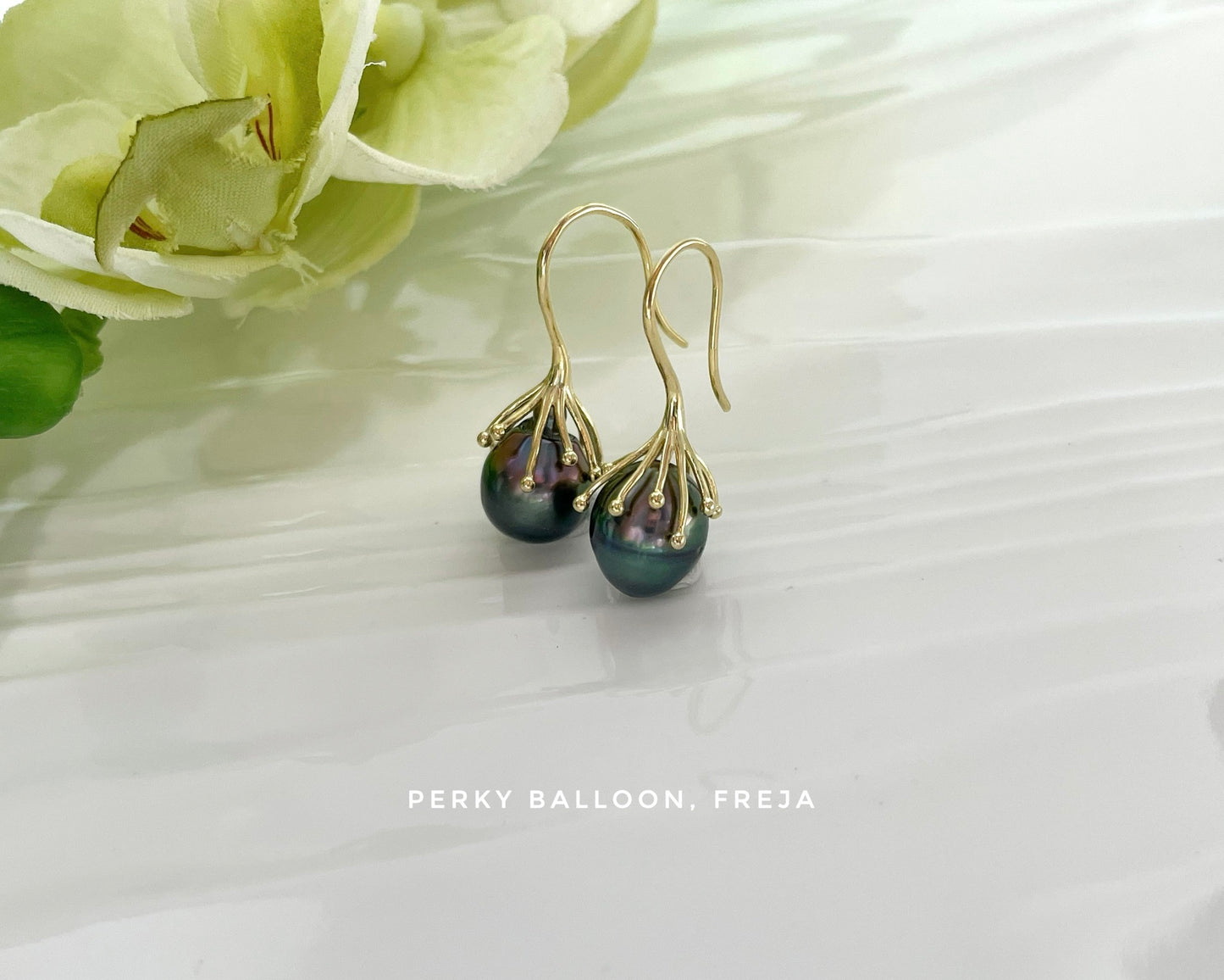 Freja earrings