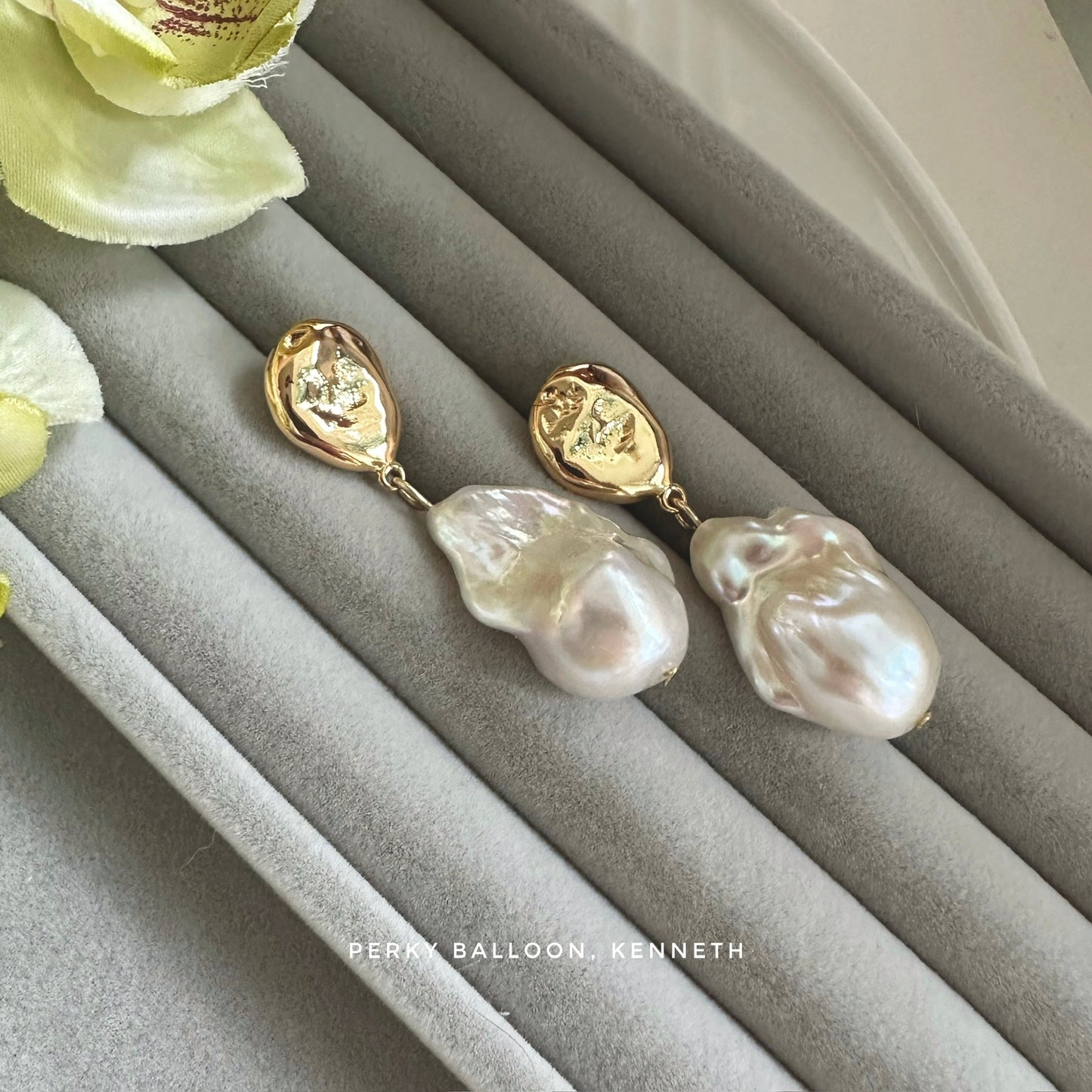 Kenneth earrings