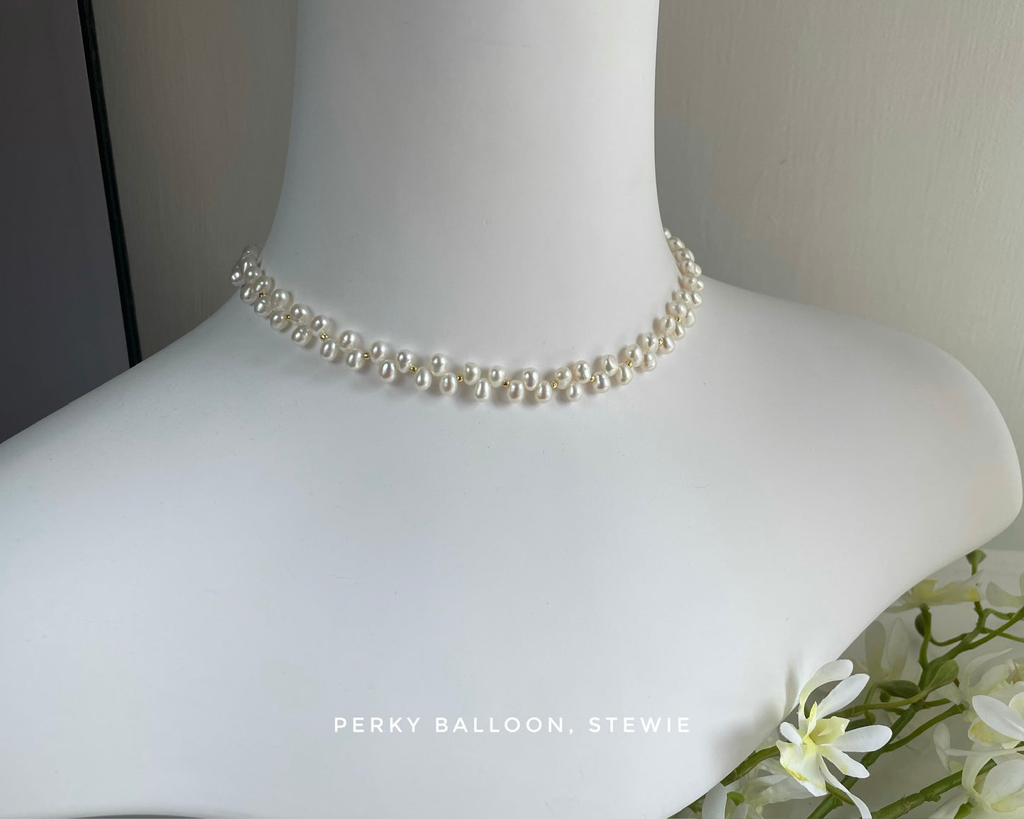 Stewie Natalie necklace earrings