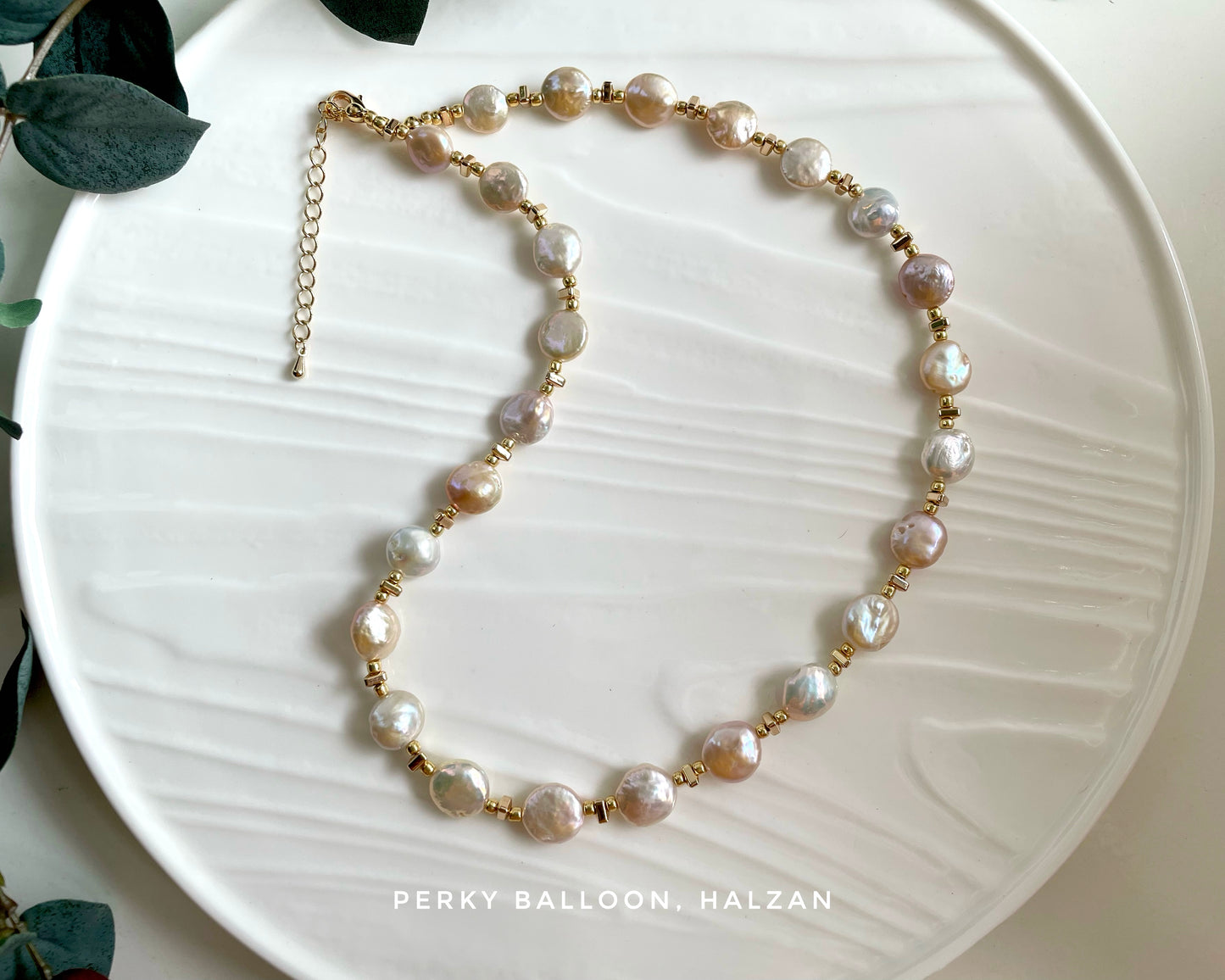 Halzan necklace