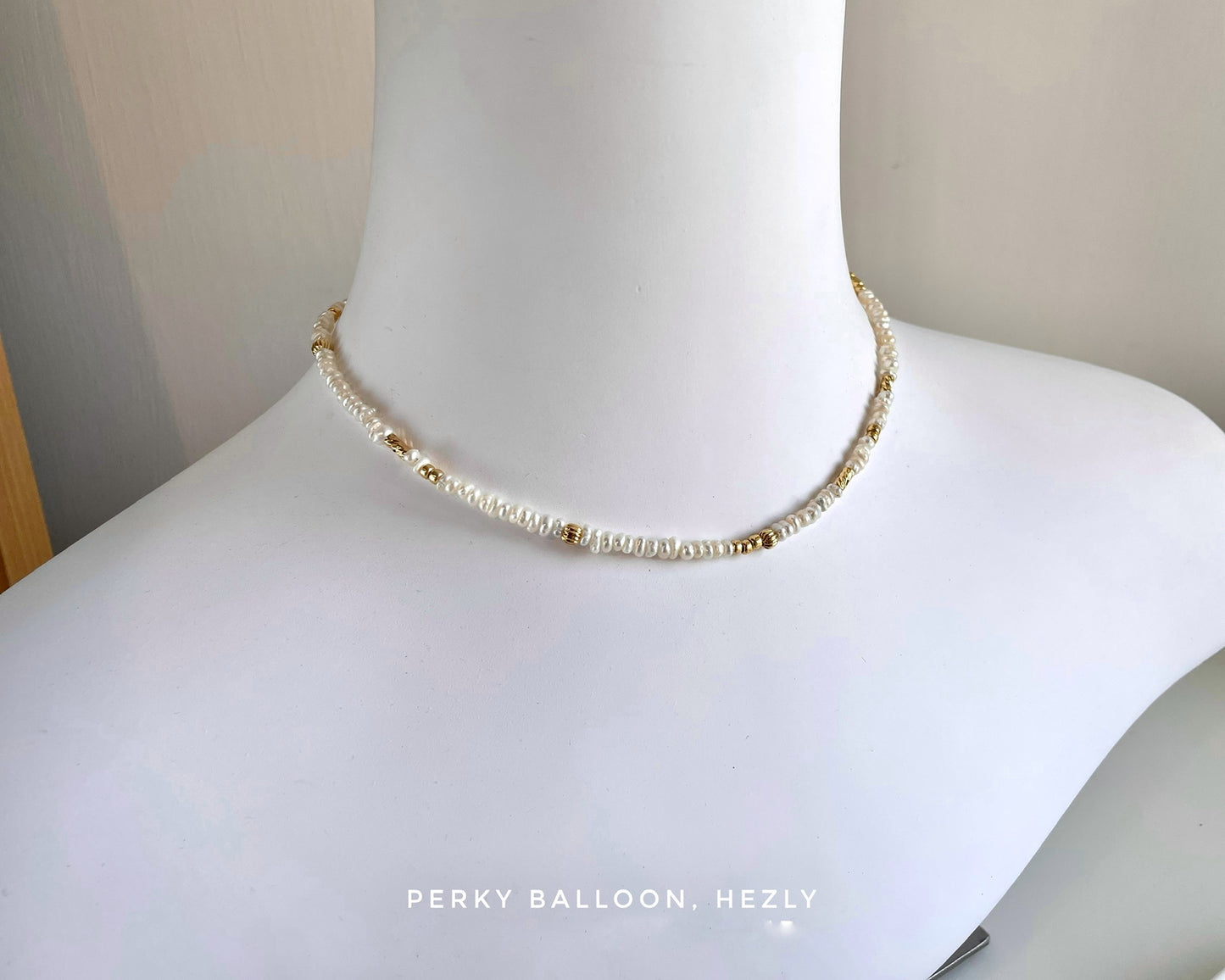 Hezly necklace