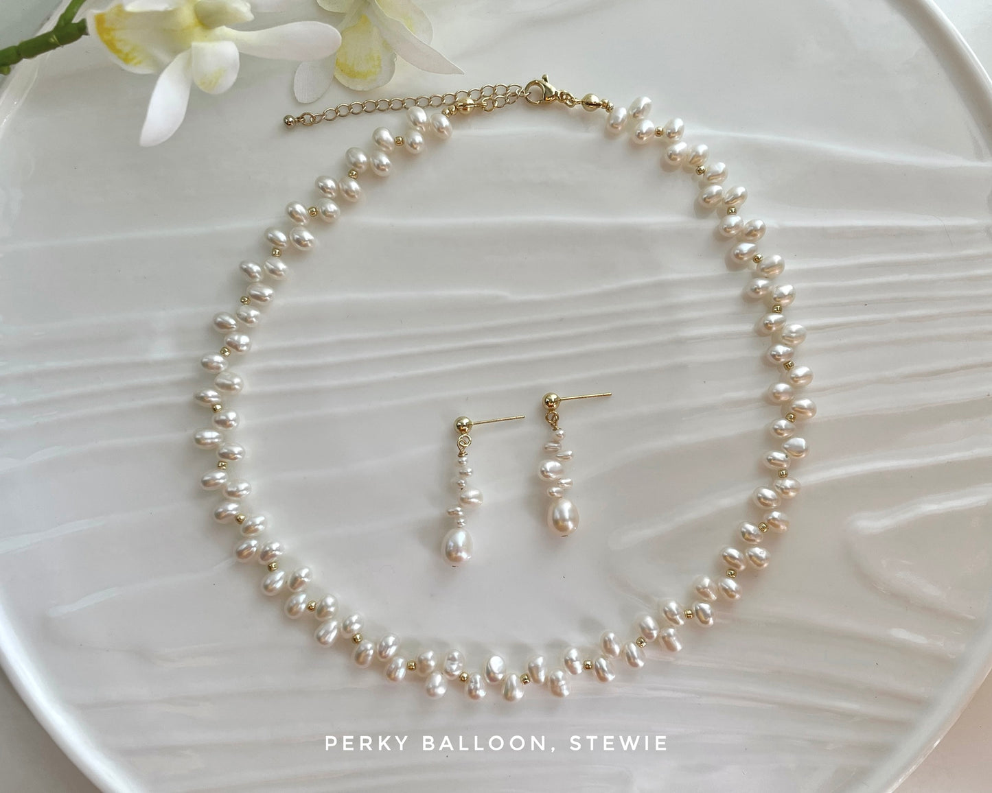 Stewie necklace earrings
