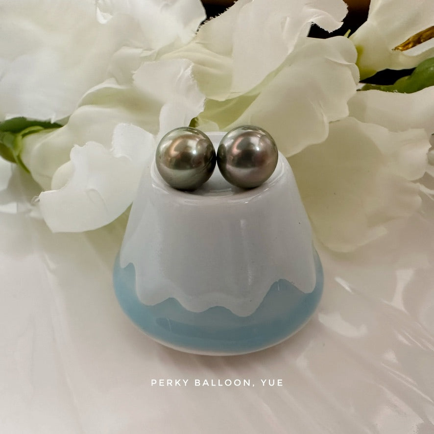Yue earrings