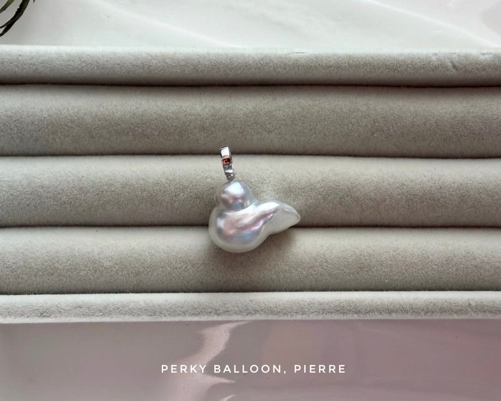 Pierre pendant
