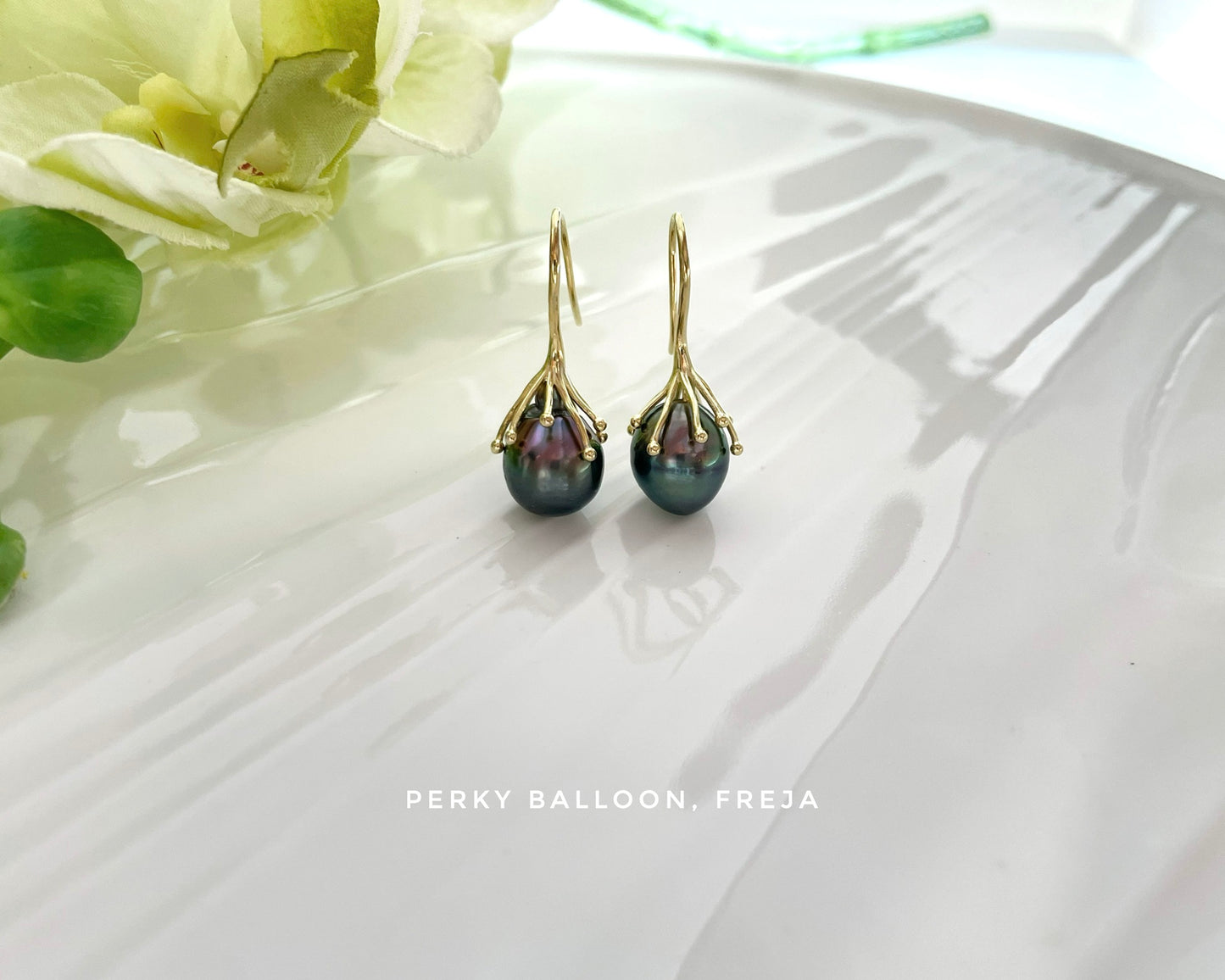 Freja earrings
