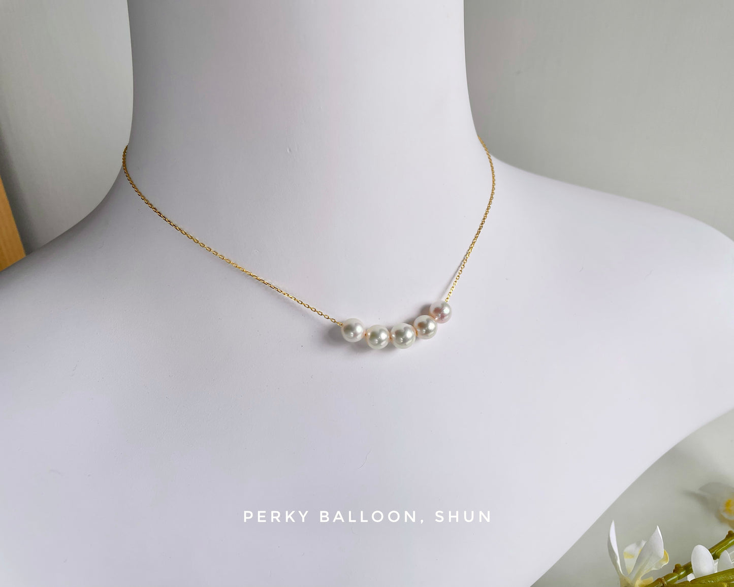 Shun necklace