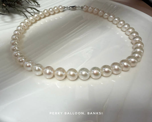 Banksi necklace