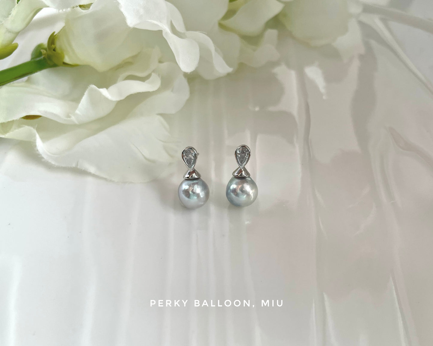 Miu earrings
