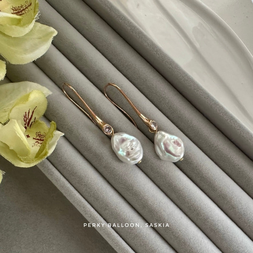 Saskia earrings