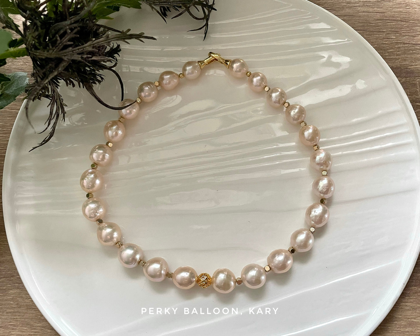 Kary necklace