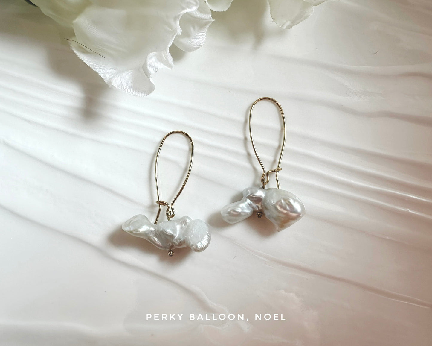 Noel earrings