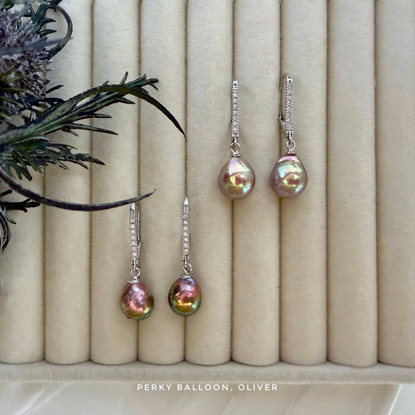 Oliver earrings