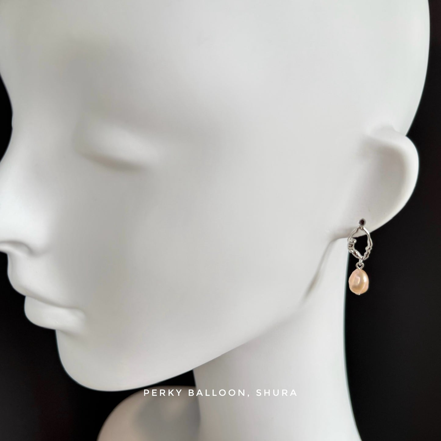 Shura earrings