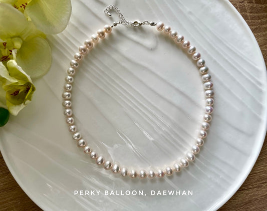 Daewhan necklace